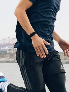 磁扣尼龙表带兼容 表带运动柔软透气弹性可调节磁扣尼龙兼容 38/40/41/42/44/45/46/49 毫米表带兼容 Series Ultra/11/10/9/8/7/6/5/4/3/Se 男女替换表带，可清洗，易于佩戴 - 黑色 - 查看 8