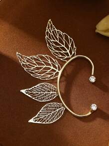 1 Pair Vintage Hollow Leaf Design Personalized Ear Cuff, Lightweight Hollow Wing Ear Clip Without Piercing, Fashionable Elven Ear Clips For Parties