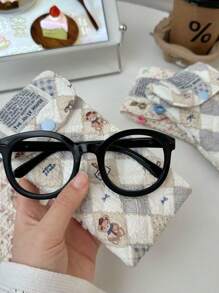 1Pc Cute Heart& Bear Pattern Quilting Glasses Bag ,Travel Glass Pouch ,Girls Glasses Storage Box, Sunglasses Accessories Featuring A Cute Print Style, Cartoon Design, And A Girlish Heart Pattern, Perfectly Protecting Sunglasses And Making It A Great Gift For Summer Vacation ,Journey