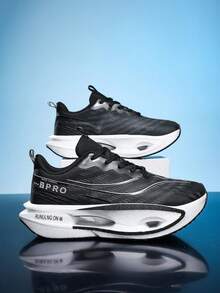 1 Pair Lightweight Breathable Gradient Color Road Running Shoes For Men And Women, Low-Top Sports Sneakers With Water-Washed Fabric, Durable Rubber Outsole, Suitable For Road, Outdoor, Hiking - Comfortable Casual Shoes For All Seasons