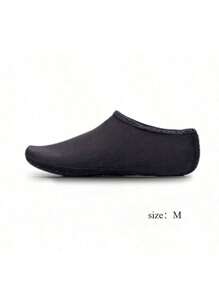 Chaussures d'eau pour femmes et hommes, séchage rapide, chaussettes aqua, natation, plage, pieds nus, yoga, exercice, accessoires sportifs, piscine, camping, indispensables. Très respirantes et légères, conviennent pour le port en été, réduisent la charge des pieds et sont faciles à transporter sur la plage. Le produit est léger, respirant et peut être commandé selon vos besoins.