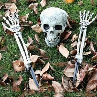 2 paar spookhanden, Halloweendecoraties, realistische handbotten, Halloween-artikelen van skeletten, handbotten voor op de grond in de tuin, spookhanden als feestkostuum, geschikt voor Halloweendecoratie, tuindecoratie, buitenfeestdecoratie, huisdecoratie, tuindecoratie, spookhuis, tuin, gazon, feest, gotische stijl, retro Halloween-feestbenodigdheden, decoratieve kunstbenodigdheden, unieke artikelen
