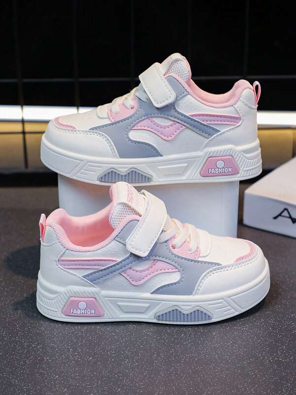 1 Paio di sneaker per bambini per il ritorno a scuola, stile multiseason 2025, scarpe casual da skate per ragazzi, nuove scarpe casual bianche basse per ragazze, scarpe da skate alla moda con suola morbida