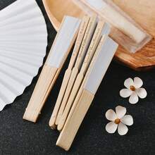 Quạt vải cá nhân hóa, thiết kế riêng, quà tặng tiệc cưới, quà tặng khách mời, quà tặng lễ trưởng thành, quà tặng tiệc mừng em bé chào đời, quạt cầm tay gấp gọn, quạt xếp bằng lụa, phong cách thế hệ Millennials - Nhiều màu - Xem 6