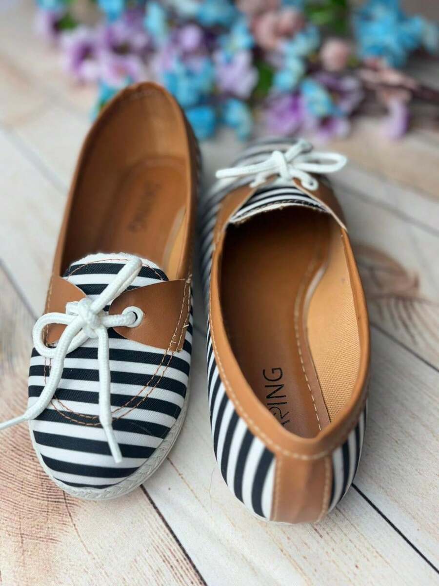 Lace-Up Moccasin Slippers, Casual Tennis Style - Đen và trắng - Xem 1