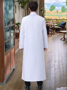 ثوب رجالي كاجوال فاخر على الطراز العربي التقليدي، مصنوع من قماش مريح وقابل للتنفس، مناسب لعيد الأضحى والأعراس والاستخدام اليومي، متوفر بأحجام وألوان متعددة - أبيض - مشاهدة 3