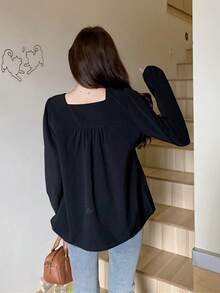 女士方领褶皱长袖衬衫，宽松设计，秋季上衣 - 黑色 - 查看 2