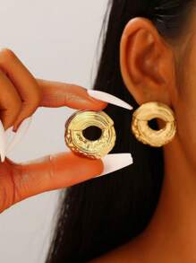 9 Pairs/Sets Of Random Styles Stainless Steel Cast Flowers/Bowknot/Wings And Other Geometric Earrings, Simple Fashionable Ear Ornaments Suitable For Women's Daily Wear