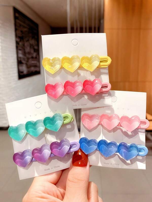 2pcs/6pcs Of Heart - Shaped Hair Clips For Ladies. They Come In Various Colors. They Can Be Given As Small Gifts To Besties Or Sisters To Convey A Lovely Girly Heart. Both Children And Adults Can Wear Them. ,Hair Accessory, Claw Clips, Hair Slide, Hair Claws