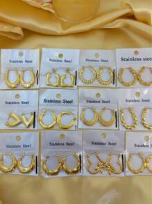 12 nuevos pendientes con baño de oro de 18K, en diversas formas y geometrías, múltiples estilos y personalidades. Los pendientes tipo ear studs son el mejor regalo para damas para dar a sus amigas y familia.