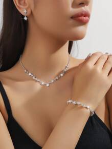 3pcs Minimalist Crystal Water Drop Necklace And Earrings Jewelry Set, Suitable For Women Wedding, Birthday, Anniversary Banquet
