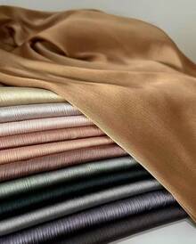 Luxury Silky Satin Hijab Women, Shimmer Crinkle Scarf, Graceful Feminine Charm - 金色 - 查看 3