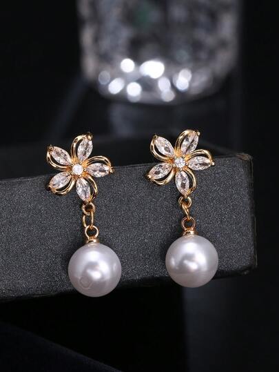 1 Pair Cute Transparent Zirconia Flower Stud Earrings, Suitable For Women's Wedding Wear, Shiny Crystal Fashion Bridal Jewelry