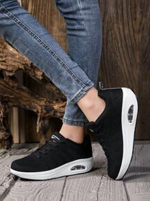 Chaussures à semelle épaisse vibrantes, légères et confortables avec un fond souple. Chaussures de sport casual pour femmes, convenant pour les voyages et la marche en extérieur