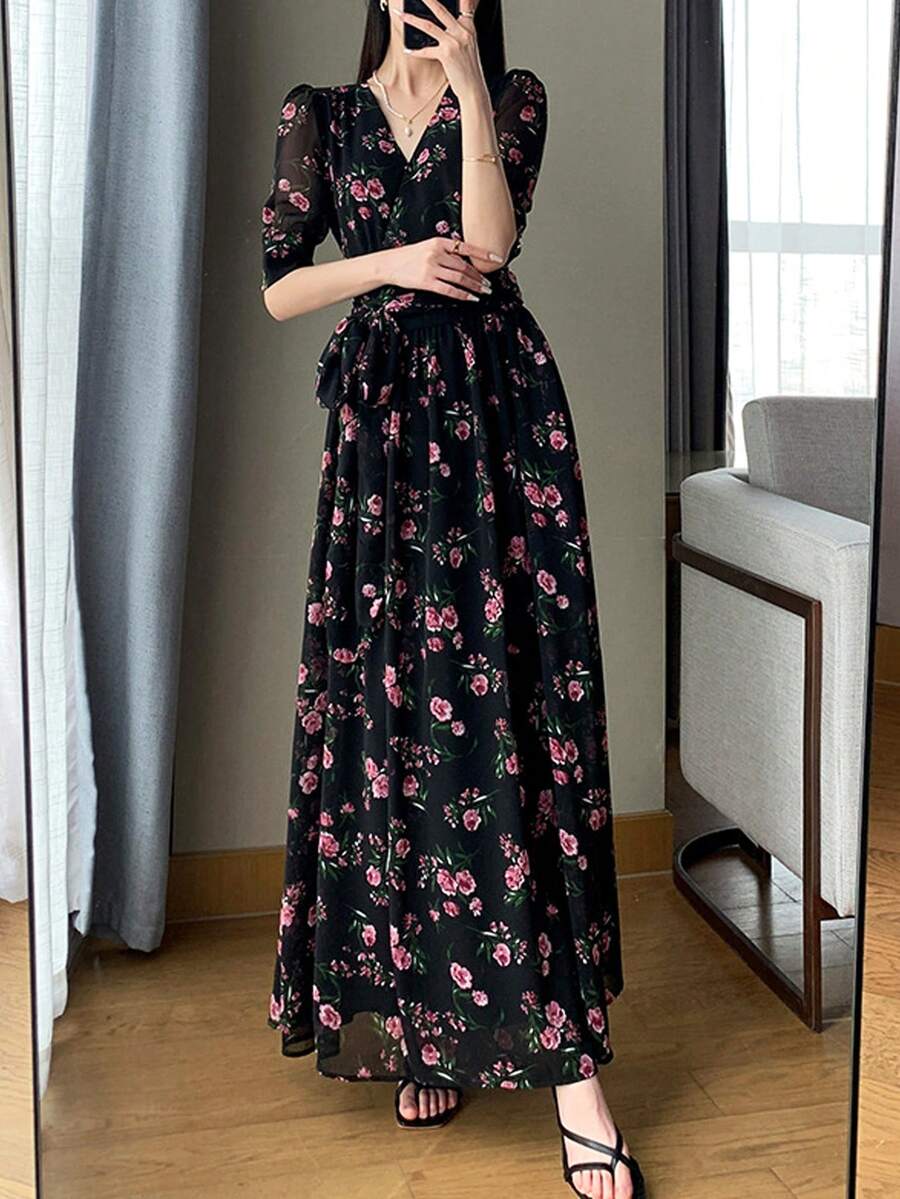 Women's V-Neck Short Sleeve Tie Floral Maxi Dress, High Waist Slim Fit Slit A-Line Dress, Summer Casual Wear For Daily, Date, Beach Vacation, Summer Dresses For Women - 黑色 - 查看 1