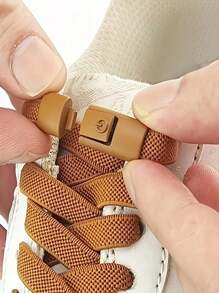 4 pièces Lacets de chaussures de sport ondulés, légers, tressés, de couleur unie, réglables. Comprend 2 lacets + 2 boucles. Lavage à la main. Lacets mous. Boucles à bouton-pression colorées. Attache plate élastique extensible de 8 mm sans lacet