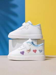1 Pair Infant Fashionable Lightweight White Shoes, Children's Versatile Heart-Shaped Casual Soft-Sole Comfortable Sneakers