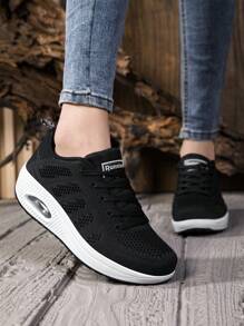 Chaussures à semelle épaisse vibrantes, légères et confortables avec un fond souple. Chaussures de sport casual pour femmes, convenant pour les voyages et la marche en extérieur