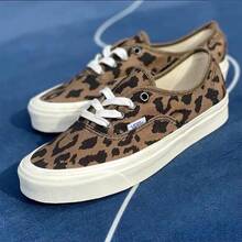 Zapatillas de lona de estilo casual Vans Authentic 44 DX con estampado de leopardo Anaheim de punta baja VN0A38ENVL0 - Multicolor - Ver 9
