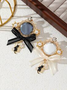 1 peça de acessório elegante com glitter e design de balanço de gato, distintivo escolar, strass grande, broche com laço de fita, broche de joia de luxo, broche de lapela para presente de namoro, adequado para uso diário