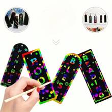 Set fai-da-te per segnalibri di arte da graffio - confezione da 12/24/36/48 segnalibri arcobaleno in carta, disegnati a mano - favori per feste creative, etichette regalo e set per la realizzazione di segnalibri