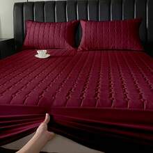 Waterproof Protective Cover With Elastic For Queen King Or Single Bed Mattress Quilted - 酒紅色 - 查看 4