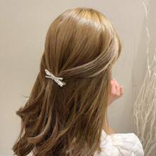 1 Peça Presilha de Cabelo de Liga de Zinco Retrô Brilhante com Pérola e Strass, Presilha Lateral de Design de Laço e Cruz Luxuosa, Acessório de Cabelo de Menina Doce Estilo Y2K, Adequado para Maquiagem Diária, Festa, Dia dos Namorados e Outras Ocasiões, Clipes de Garra, Presilha de Jacaré, Presilhas para Cabelo, Slide de Cabelo, Garras de Cabelo