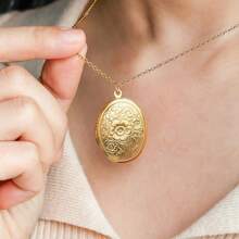 Custom Vintage Locket Necklace With Photo, Pet Memorial Necklace, Photo Locket Pendant, Keepsake, Christmas Gift, Wedding Gift, Gift For Her