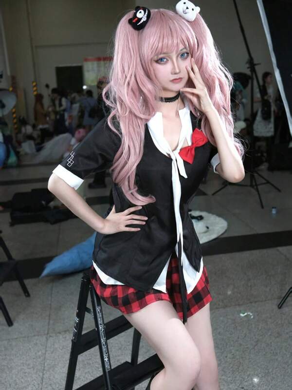 1pc Dancing All Night Costume Set: White/Black Shirt + Red Plaid Pleated Skirt, 5pcs, Cosplay Outfit For Women