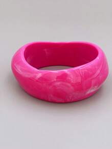 1pc Asymmetrical Wide Resin Bracelet For Women, Fashionable And Versatile