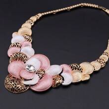 Middle East 1 Set Of 5 Retro Hollow Golden Zinc Alloy Jewelry Set Necklace Earrings Ring Bracelet For Ball And Daily Wear