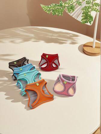 Arnés para perro pequeño, chaleco de arnés de tipo paso con malla transpirable, arneses acolchados suaves con reflectante para perros de talla pequeña para pasear