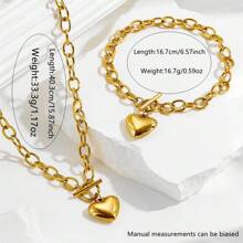 1 Set de joyas de acero inoxidable de moda que incluye un collar con dije de corazón brillante, pulsera y aretes, adecuado para conjuntos de oficina o de viaje al aire libre para mujeres