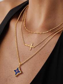Nuova collana con ciondolo a forma di quadrato placcato in oro 18 carati con cristalli di zirconia cubica, catena a clavicola a forma di quadrifoglio portafortuna, gioiello di moda come regalo