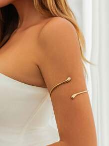 1 Piece Of European And American Design Open Armchain Fashionable Arm Ring Liquid Wind Element Ring Water Droplet Metal Arm Bracelet Suitable For Women To Wear On Daily Outings And Vacations (Do Not Break When Wearing It)