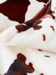 1pc Soft Cow Print Fleece Blanket - Cozy Flannel Blanket Suitable For All Seasons - Great For Daughters, Adults, Students And Teenagers, Autumn Decor, Room Decor - Mocha Brown - View 7