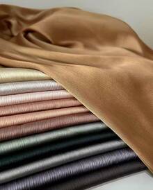 Luxury Silky Satin Hijab Women, Shimmer Crinkle Scarf, Graceful Feminine Charm - 金色 - 查看 10
