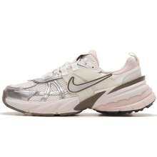 Jordan V2K RUN 女士休闲鞋 轻便舒适旅行鞋 日常运动鞋 厚底运动鞋 FD0736-010 - 淺銀灰/銀/山峰白/灰/紫 - 查看 6