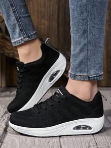 Chaussures à semelle épaisse vibrantes, légères et confortables avec un fond souple. Chaussures de sport casual pour femmes, convenant pour les voyages et la marche en extérieur