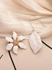Brincos de flores assimétricos ZAA, ganchos de orelha de liga de óleo com gotas assimétricas e elegantes, brincos, brincos personalizados de flores frescas de verão