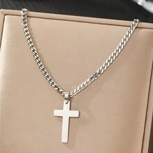 Colar com pingente de cruz de aço inoxidável, design simples e unissex, adequado para uso diário, férias, encontros, presente de aniversário