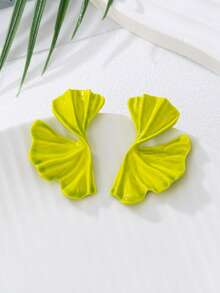 1 对欧美时尚珐琅花耳环，甜美优雅的彩色花瓣耳钉，适合女性日常、派对、舞会和约会，是送给女友的优雅礼物