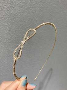 1 pièce Serre-tête vintage mignon et minimaliste en alliage de zinc avec nœud strass, accessoire étincelant convenant pour les fêtes et l'usage quotidien, serre-tête, diadème, cerceau à cheveux