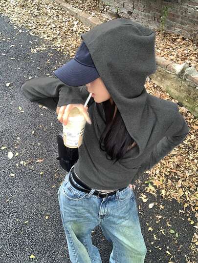 十字 V 领长袖连帽 T 恤，修身拉链上衣