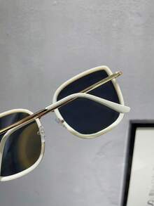 1 件女士方形时尚金属框架眼镜，适合户外活动和摄影 - 白色 - 查看 5