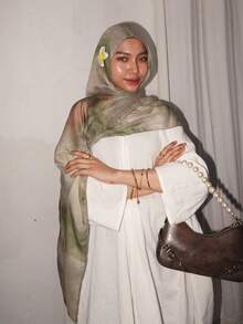 1pc Bohemian Women's Multicolor Print Veil Hijab, Fashion Casual Street Hijab Model, Suitable For Daily Wear, All Seasons - Green - View 2