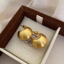 1pair French Vintage Exaggerated Matte Metal Stud Earrings For Women, Korean Style Chic and Versatile Fashion Ear Accessories - Yellow Gold - View 7