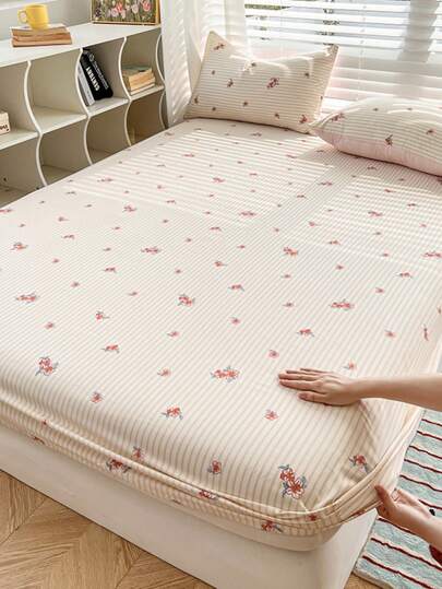 1 pieza Sábana ajustable con estampado floral, cubre colchón, suave y cómoda ropa de cama para dormitorio, sábana ajustable hipoalergénica, adecuada para todas las estaciones, antideslizante y lavable, para cama individual, full, queen, king.