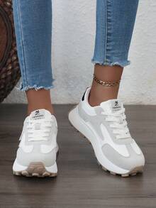 New Breathable Color-Blocking Dad Shoes 2025 Spring Sports Shoes High Top Thick Sole Height-Enhancing Outdoor Street Photography And Leisure - 白灰 - 查看 5