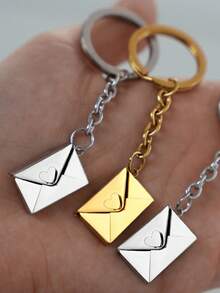 Custom Personalized Best Friend Graduation Gift Custom Photo Keychain Personalized Photo Envelope Keychain Suitable For Valentine's Day Gift - SUV-heart-shaped Envelope Keychain - View 2